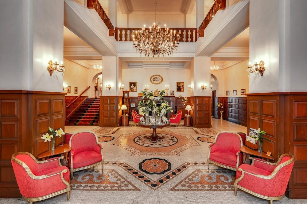 Dalat Palace Heritage Hotel Buitenkant foto